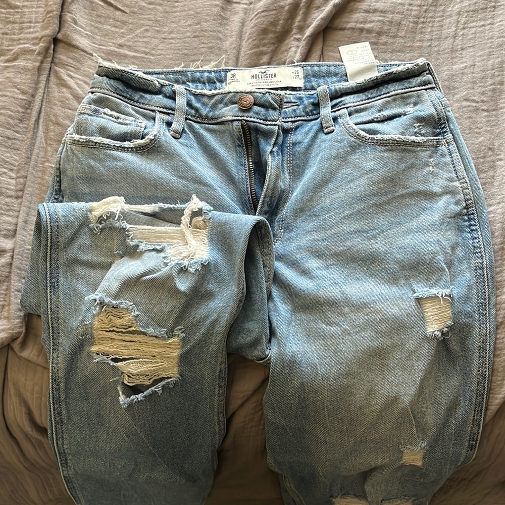 hollister curvy mom jean